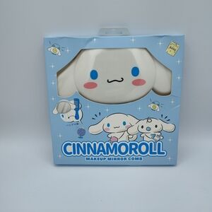 NIB Cinnamoroll Makeup Mirror And Comb Set